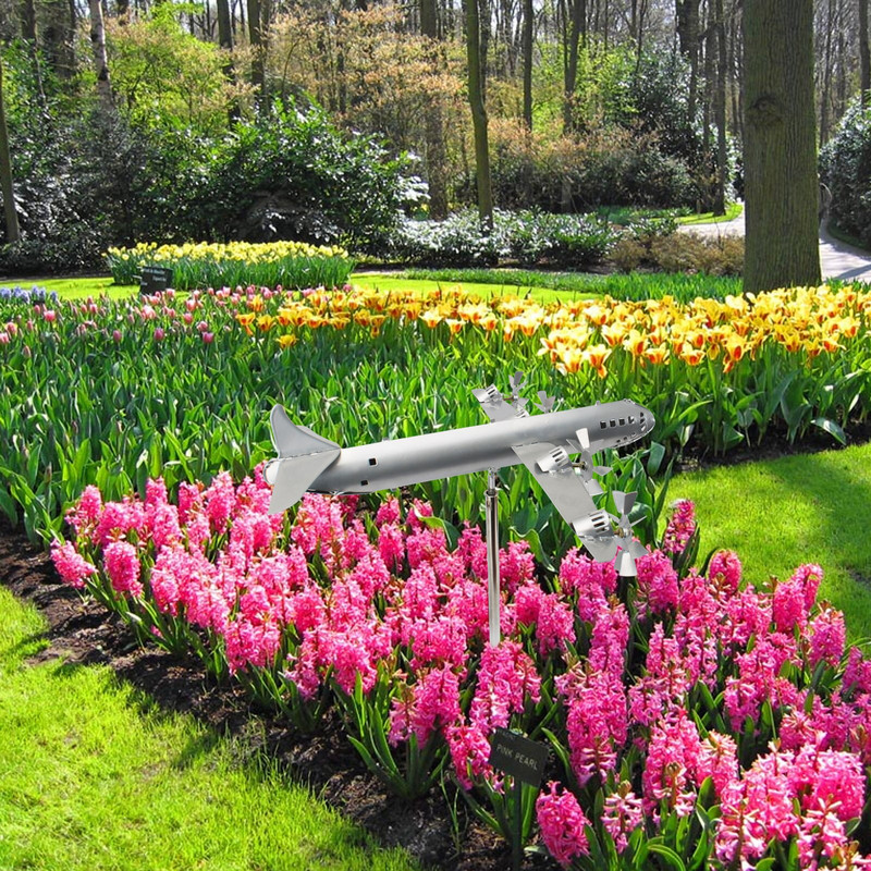 Záhradný vrtuľník Super Fortress Aircraft, kovový záhradný veterný vrtuľník, záhradný vrtuľník, záhradný umelecký dekor na trávnik, veterná socha, veterníky.