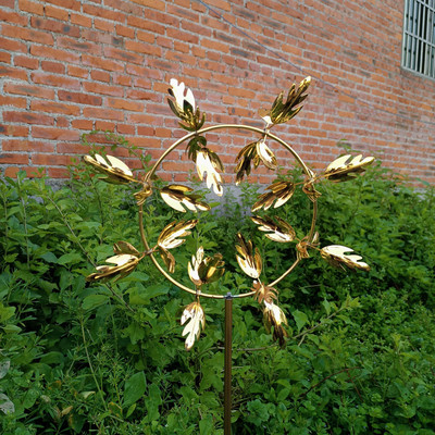 Nauji lauko stebuklingi metaliniai vėjo malūnai Vėjo suktukai Vėjo gaudyklės Kiemo kiemo sodo dekoravimas Kūrybinis vėjo malūnų pristatymas