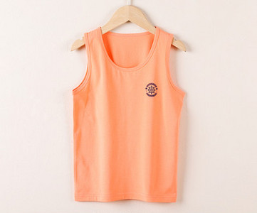 Vaikiški apatiniai apatiniai su kitokiu raštu berniukams