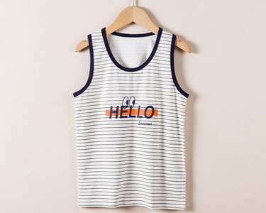 Vaikiški apatiniai apatiniai su kitokiu raštu berniukams