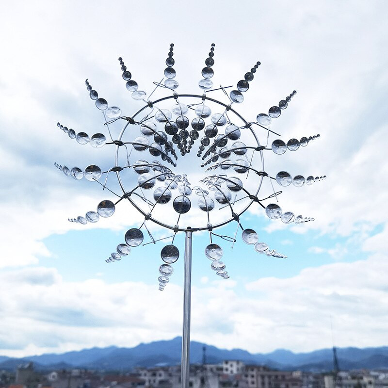 Unikalūs ir stebuklingi metaliniai vėjo malūnai Vėjo suktukai Sodo aikštės centro puošmenos vėjo gaudyklės lauke besisukantis metalinis vėjo malūnas