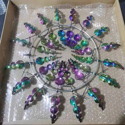 Unikalūs ir stebuklingi metaliniai vėjo malūnai Vėjo suktukai Sodo aikštės centro puošmenos vėjo gaudyklės lauke besisukantis metalinis vėjo malūnas