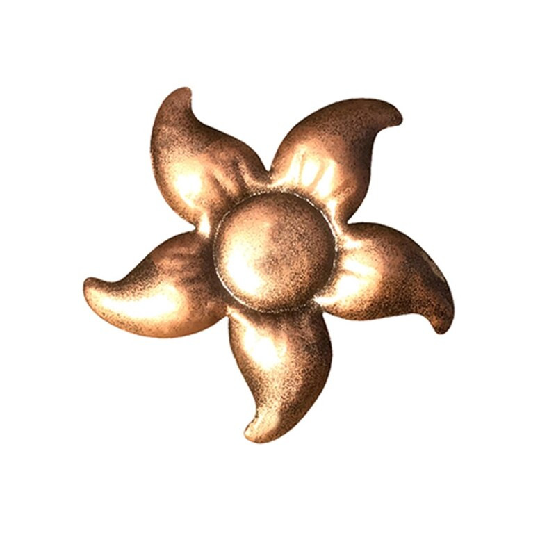 Didelis metalinis vėjo suktukas su besisukančia vėjo malūno skulptūra, skirta lauko kiemo kiemo vejai dekoruoti