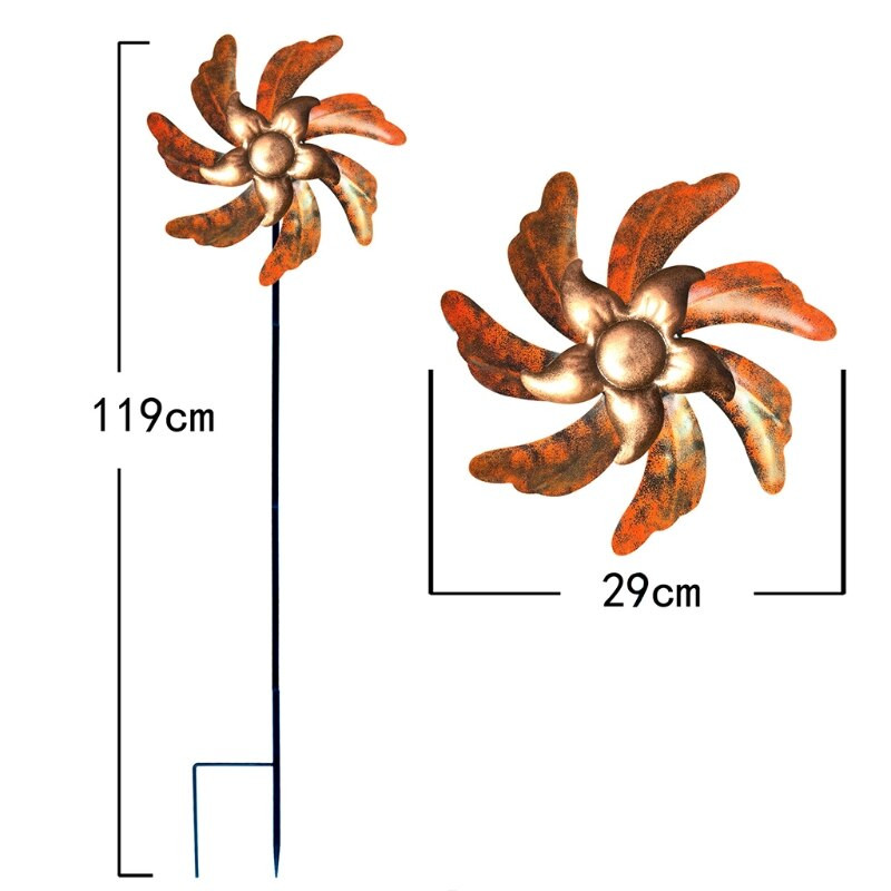 Didelis metalinis vėjo suktukas su besisukančia vėjo malūno skulptūra, skirta lauko kiemo kiemo vejai dekoruoti