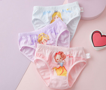 Naujas bikinio modelis mergaitei 3 ir 4vnt komplekte