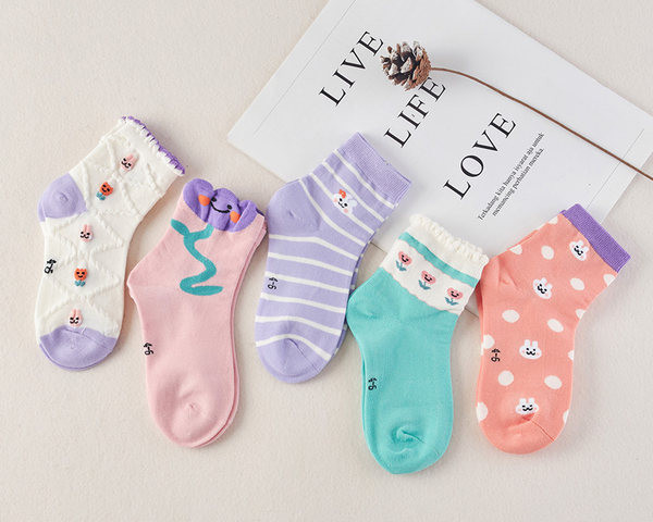 5 kojinių rinkinys mergaitėms su kelių spalvų siuvinėjimais