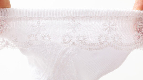 Vaikiškos kojinės su nėriniais