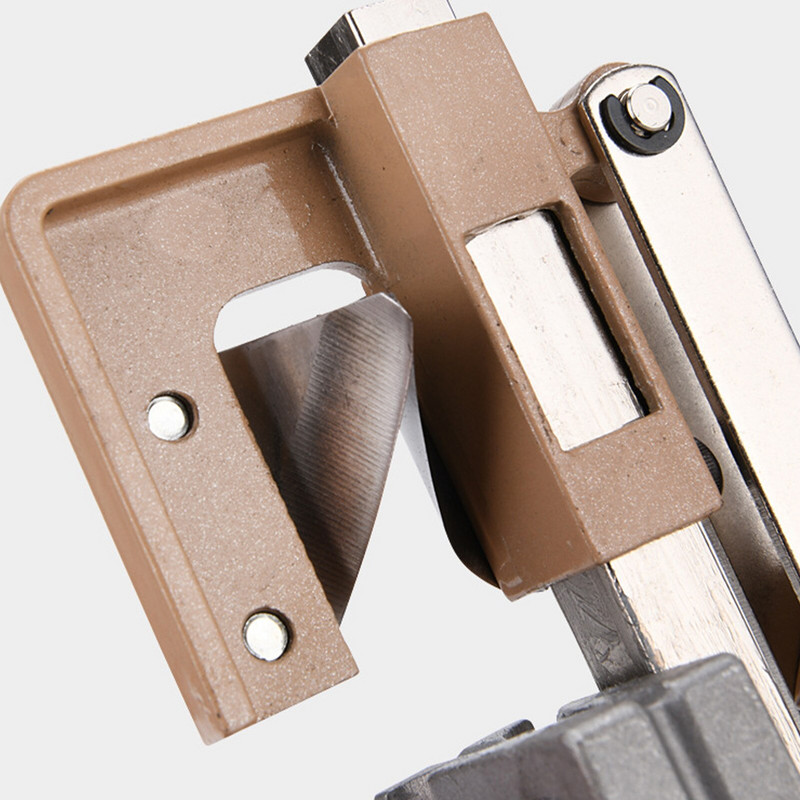 Sodo įrankiai profesionalūs ūkininkavimas genėjimo žirklės skiepijimas žirkliniai vaismedžių skiepai sekatoriai Genėjimo pjovimo peilis