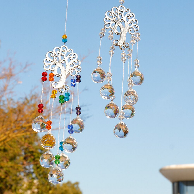 Závesný krištáľový lapač slnka s krištáľovou guľou, hranolom, dúhovým tvorcom, stromom života, dekoráciou do záhrady, vonkajšej domácnosti, detskej izby, okna