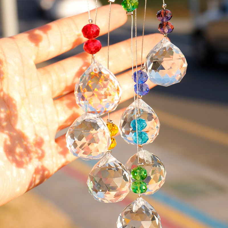 Závesný krištáľový lapač slnka s krištáľovou guľou, hranolom, dúhovým tvorcom, stromom života, dekoráciou do záhrady, vonkajšej domácnosti, detskej izby, okna