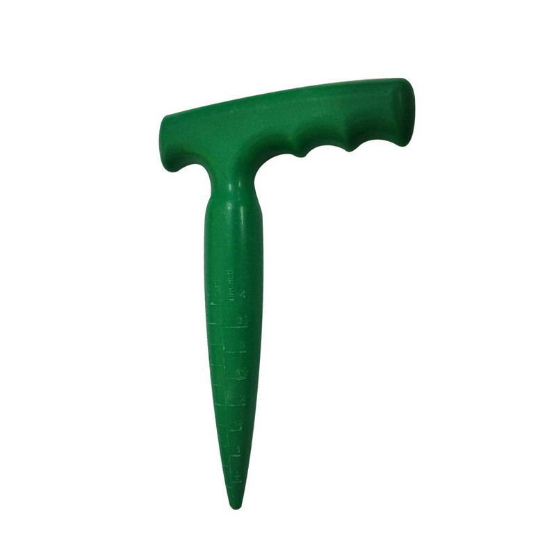 Francúzske rastliny, siatie, záhradnícke náradie, zemné rastliny, sadenie, záhradnícke potreby, dierovač, migrácia, terasa, trávnik a záhradný podnos so svetlom