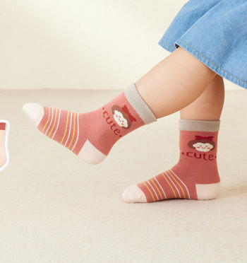 Φθινοπωρινές παιδικές κάλτσες για κορίτσια