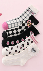 Set od 5 čarapa za djevojčice s vezom