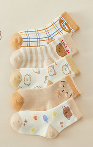 Dječje čarape za djevojčice u raznim bojama