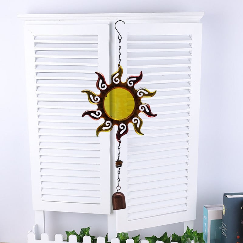 Suncokret Wind Chime Željezni ukrasi Kovana zvona Wind Wind 1PC Balkon Kreativna zvona Sunce Solarna svjetlost Kolibri za biljke