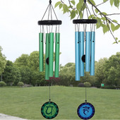 Vėjo varpeliai lauke, aliuminio vamzdžiai