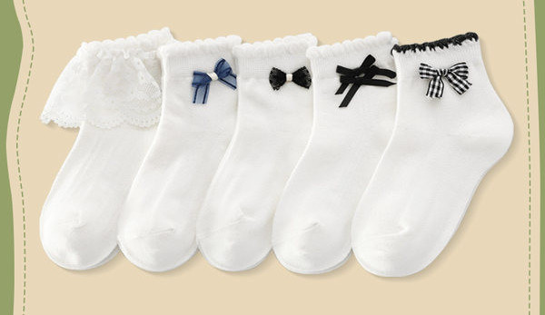 Παιδικές κάλτσες με κορδέλα για κορίτσια