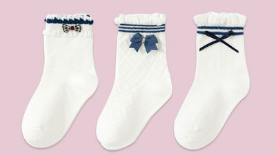 Csipke zokni lányoknak szalaggal 3 darab egy készletben