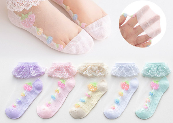 Vaikiškos kojinės su nėriniais