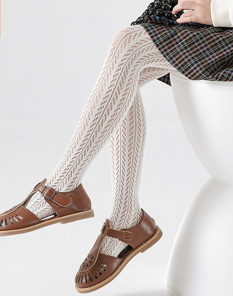 Elastinės vaikiškos pėdkelnės