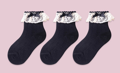 Vaikiškos kojinės su nėriniais ar kaspinėliais mergaitėms