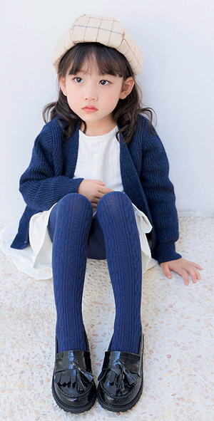 Детски чорапогащник за момиче в различни цветове 