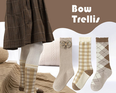 Vaikiškos kojinės su 3D kaspinu