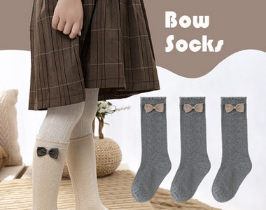 Vaikiškos kojinės su 3D kaspinu