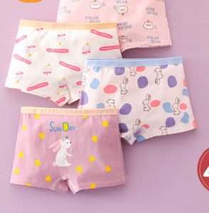 Vaikiškas bikinis su gėlių motyvais