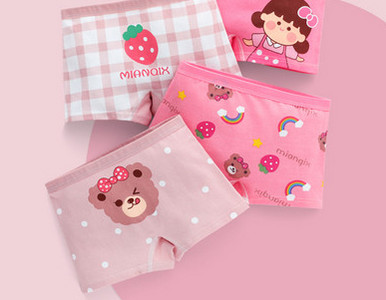 Vaikiškas bikinis su gėlių motyvais