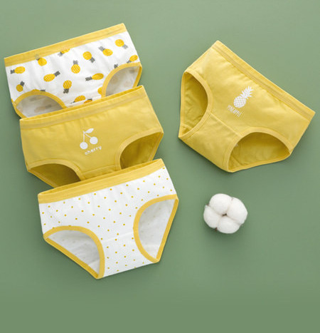 Vaikiškas bikinis su gėlių motyvais