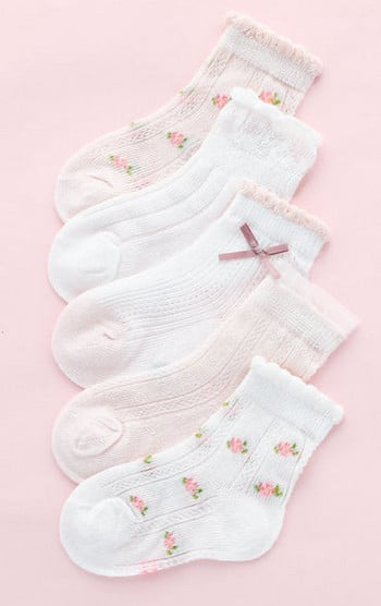 Παιδικές κάλτσες για κορίτσια με φλοράλ μοτίβα