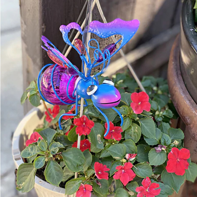 Bičių sodo ornamentas vandeniui atsparus LED šviestuvas Firefly Garden Yard Menas Šviesos apdaila Vabzdžių kiemo dekoras Sienos Art Decor Vejos ornamentas