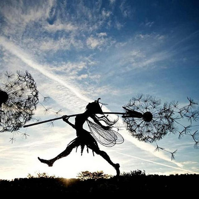 Pixies fėjų sodo skulptūros kuolų fėjos ir kiaulpienės šoka kartu peizažas metalinis miniatiūrinis figūrėlė vejos dekoratyvinis