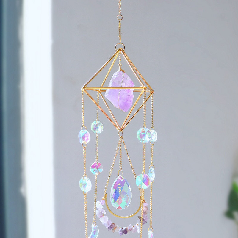 Napfogók kristályokkal, szivárvány napfényt tükröző napfogó láncos medálkristályokkal Napfogók beltéri ablakokhoz dec.