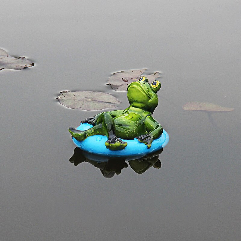 Plaukiojančios varlės puošmenos figūrėlės Dervos amatai Dekoratyviniai papuošalai Gyvūnų statula figūrėlė Namų sodui Baseinas Tvenkinys Kalėdos G