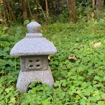 продукти за декорация двор японска керамика имитация на камък лампа орнаменти имитация на мрамор червена глина японски градински фенер