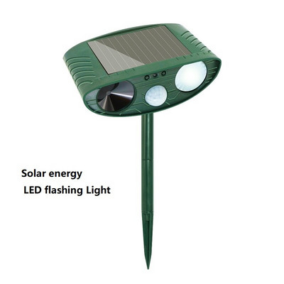 Ultragarsinis kačių repeleris nuo saulės kačių atbaidymo paukščius atbaidantis kačių šunų atbaidiklis su judesio jutikliu, mirksinčiomis šviesomis lauke