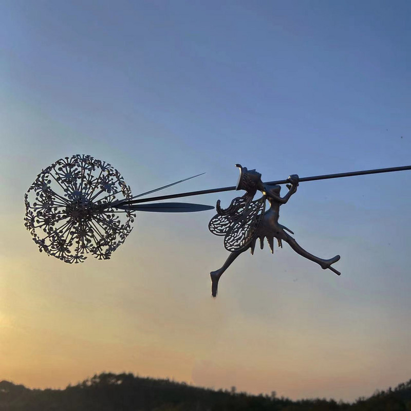 2022 m. Pixies Fėjos Sodo amatai Skulptūros Kuolų fėjos ir kiaulpienės Šoka Peizažas Metalinis trimatis vejos dekoratyvinis elementas