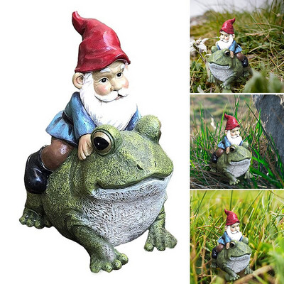 Nykštukas, sėdintis ant varlės statulos, dervos sodo figūrėlės lauko dekoravimui. Ypatingai miela skulptūra 10x5x15cm D1