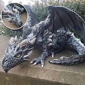 1 ks Vonkajšia záhradná veľká drepujúca socha draka - socha strážcu draka Záhradná socha draka Socha dekorácia gotický drak