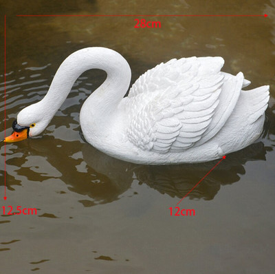 Lauko modeliavimas plūduriuojantis vandens gulbės dervos skulptūra lauko sodas baseinas figūrėlės dekoravimas parkas veja tvenkinys papuošalai amatai