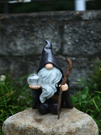 Gnome Čarobni štapić koji drži kip svjetiljke Solarna LED svjetiljka Patuljasta figurica od smole Ornament Solarna energija Svjetlo za travnjak Dekoracija vrta