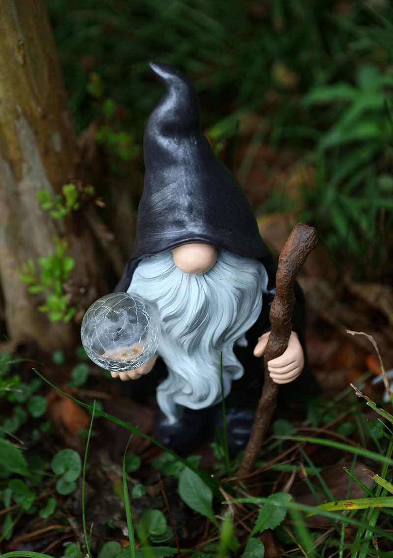 Gnome Čarobni štapić koji drži kip svjetiljke Solarna LED svjetiljka Patuljasta figurica od smole Ornament Solarna energija Svjetlo za travnjak Dekoracija vrta