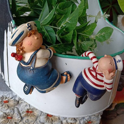 Nordic Sailor Pirate Flower Саксия за катерене Скулптура от смола Външни градински орнаменти Декорация Пейзаж Балкон Фигурки Занаяти