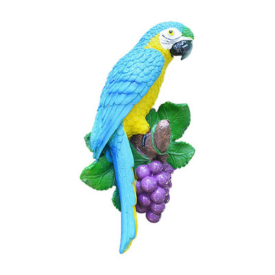 Kabanti papūgos statula Sodo dekoras Rankomis piešta paukščių skulptūra Medžio puošmena Derva amatų siena kabantis kiemo ornamentas