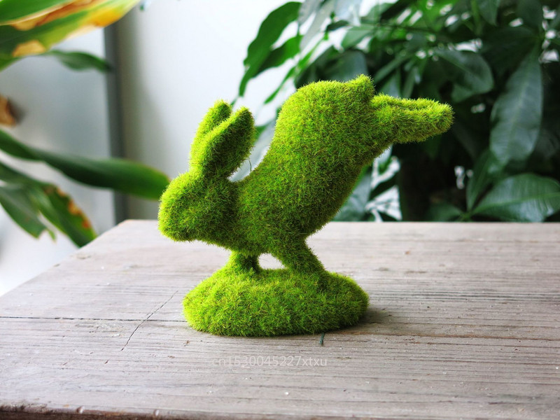 Dekoratyvinis besišlapinančio šuns lopšis Pulkuojančių šunų skulptūros Statula be piršto genėti ar laistyti Dekoratyvinis naminių gyvūnėlių sodo dekoras