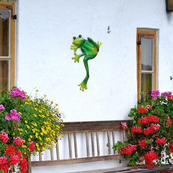 Градински скулптури Метална зелена жаба Декорация на стена на открито за дома и градината Миниатюри Статуи Фея на открито