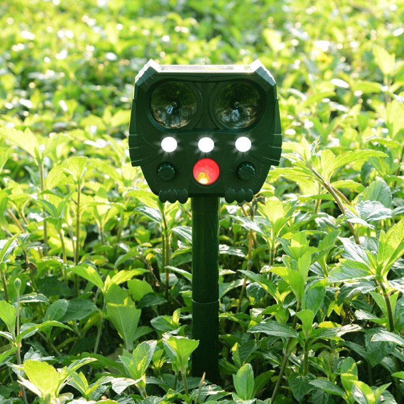 Gyvūnų atbaidiklis Saulės energijos judesio aktyvuojamas ultragarsinis paukščių kačių šunų atbaidiklis, gąsdinantis gyvūnus, skirtas lauko sodininkystei