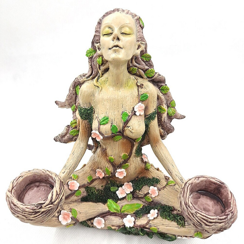 Dervos statula žvakidė Miško deivė Moteriška žvakidė Dervos ornamentas Namų figūrėlė Kiemo sodo dekoracijos